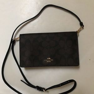 Coach Crossbody Wallet Phone Purse NWOT